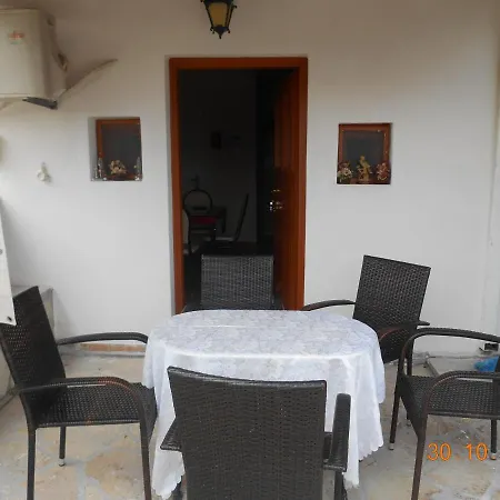 Apartment Melios *