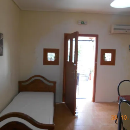 Melios Apartment Petalidi