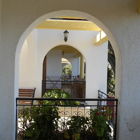 Apartment Melios Petalidi